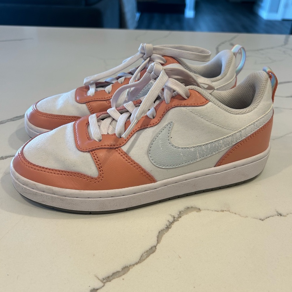 Nike White and Peach Sneakers